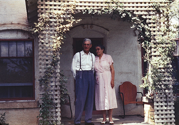 1950s 014, Uncle Roy and Aunt Lucy, August 1952
